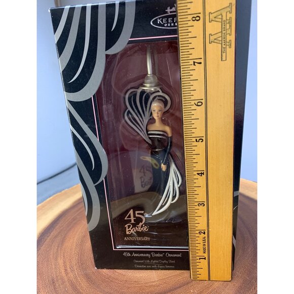 Hallmark Keepsake Ornament 45th Anniversary Barbie Limited Edition Vintage 2004 - Picture 5 of 7